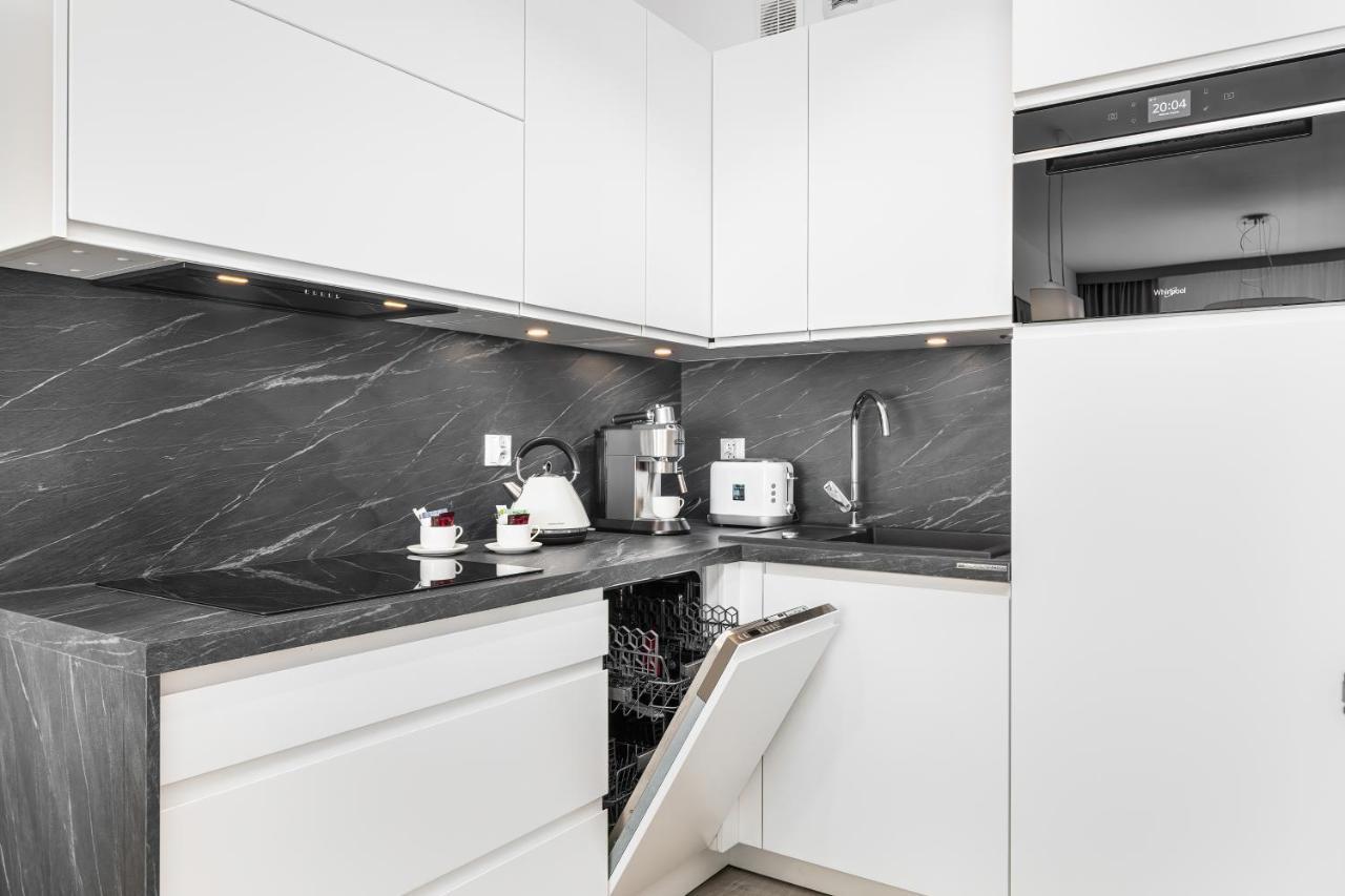 Nadmorskie Tarasy Spa 2 By Jantar Apartamenty Kolobrzeg Dış mekan fotoğraf